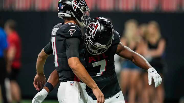 Falcons' Desmond Ridder on Bijan Robinson: 'Get the Ball in His Hands!' Falcons' Desmond Ridder on Bijan Robinson: 'Get the Ball in His Hands!'