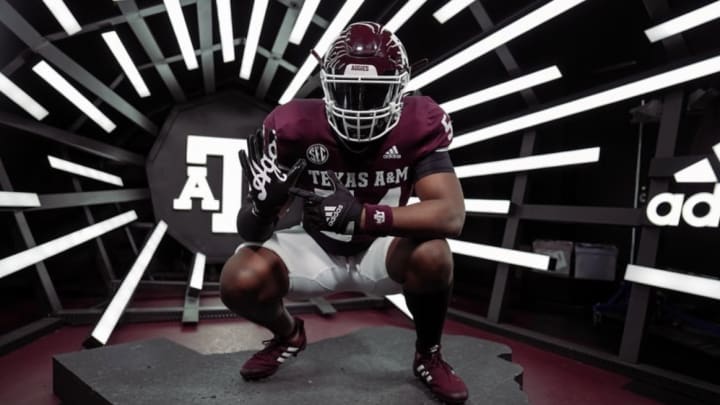 OFFICIAL: Aggies Sign 4-Star OL Blake Ivy OFFICIAL: Aggies Sign 4-Star OL Blake Ivy