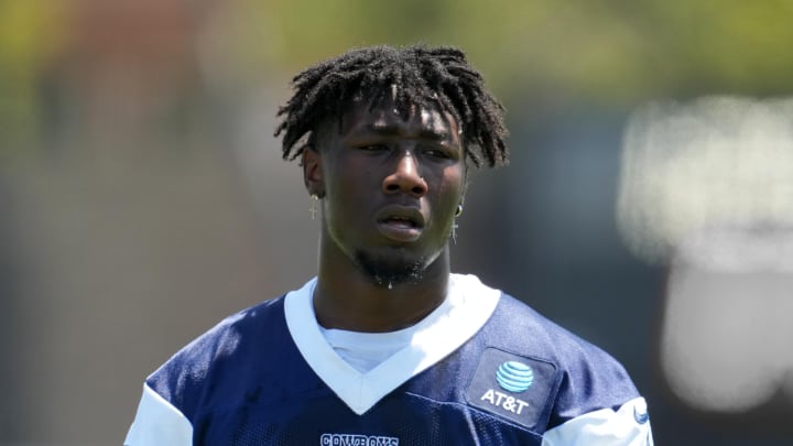 'More Hungry!': Former Texas LB DeMarvion Overshown Ready To Practice With Dallas Cowboys