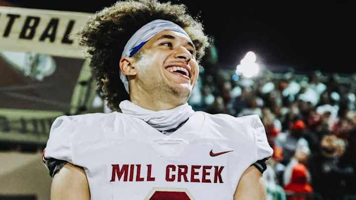 WATCH: Four-star Georgia Tech commit Trajen Greco makes insane one-handed catch for touchdown vs Buford