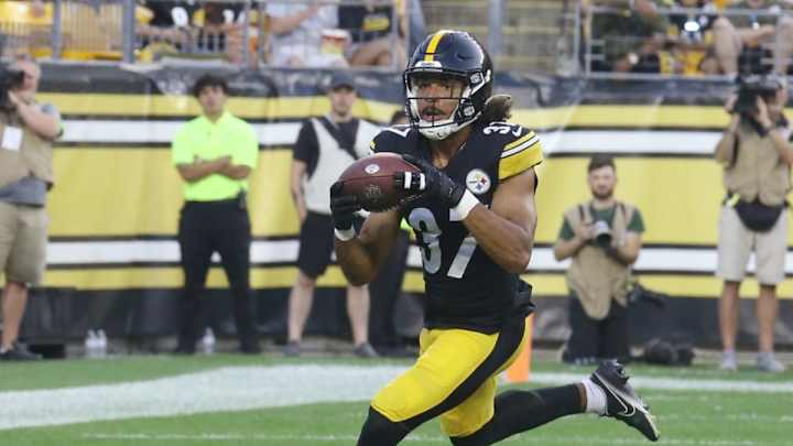 Steelers 53-Man Roster Prediction: Surprise Cut Makes Room for Emerging CB