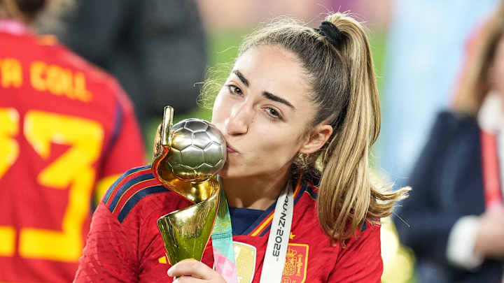 Spain’s Olga Carmona Learns of Father’s Death After World Cup Win Spain’s Olga Carmona Learns of Father’s Death After World Cup Win