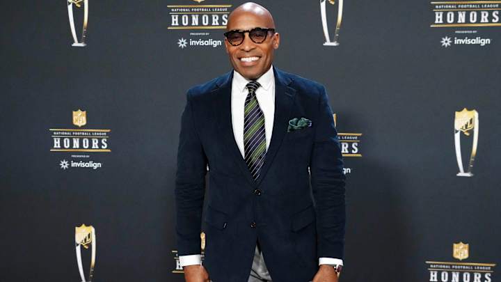 Ex-Giants Star Tiki Barber Apologizes for Erroneous Radio Report Ex-Giants Star Tiki Barber Apologizes for Erroneous Radio Report