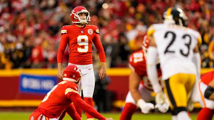 Broncos Waive K Elliott Fry with Injury Settlement