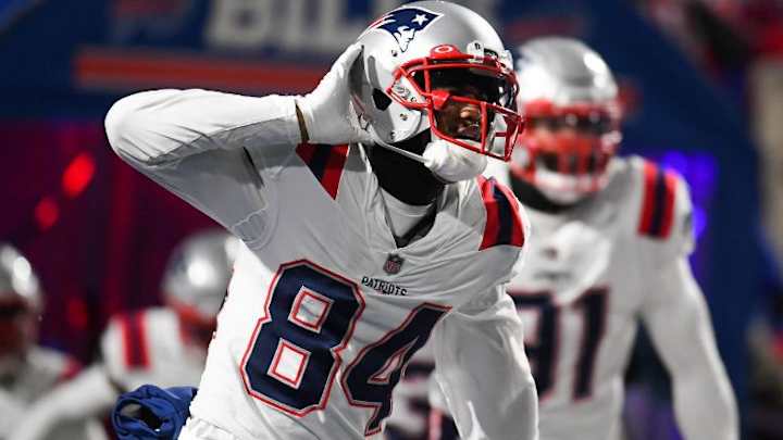 Devin McCourty Prediction For Patriots' WR: 'Heck of a Year' Devin McCourty Prediction For Patriots' WR: 'Heck of a Year'
