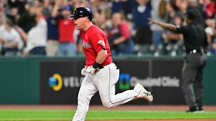 Former Dodger Farmhand Gets Last Laugh with Knockout Blow vs. LA