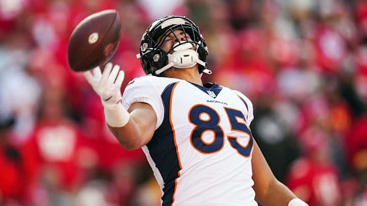 Broncos TE Albert Okwuegbunam Shares Bold Message for His Critics