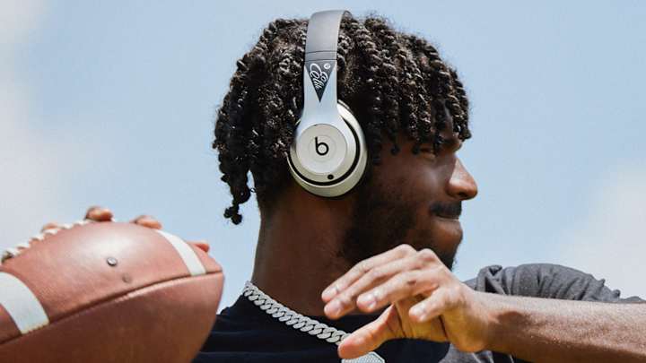 Colorado's Shedeur Sanders named to 2023 Beats Elite class