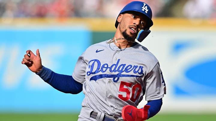 Former Red Sox Fan-Favorite Makes Surprise Claim About Ex-Boston Star