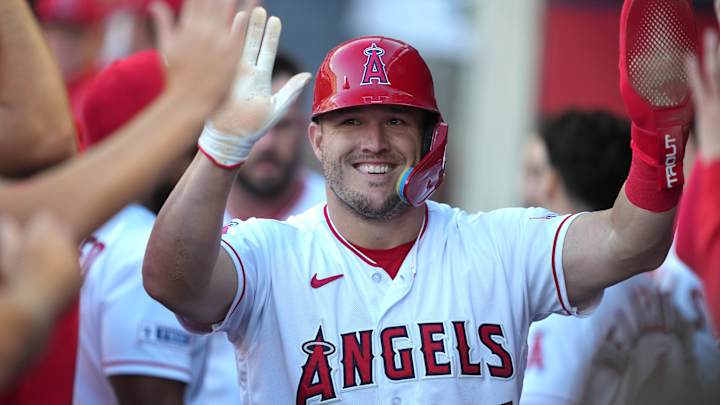 Mike Trout Shares First Look at Private Golf Course Designed With Tiger Woods Mike Trout Shares First Look at Private Golf Course Designed With Tiger Woods