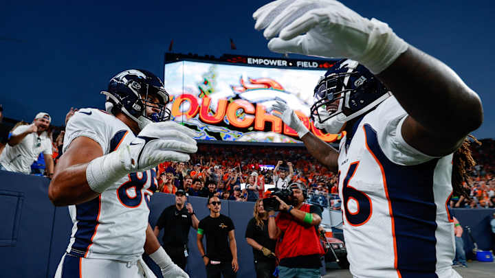 Payton Reacts Strongly to Broncos TE Albert Okwuegbunam's Big Night