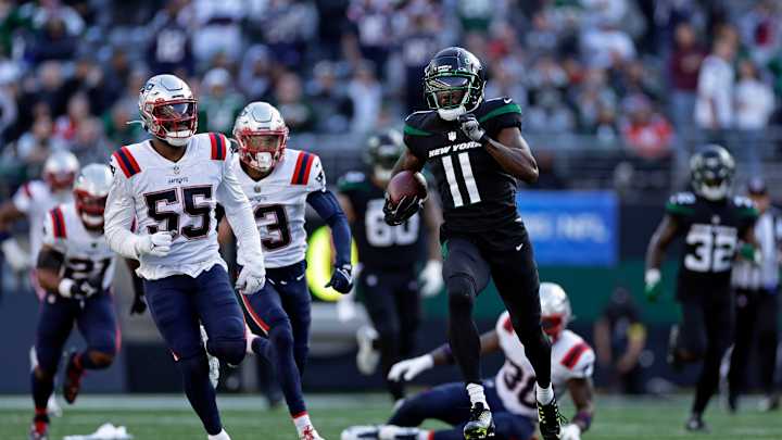 Lions Cut Former Patriots' WR Trade Target Lions Cut Former Patriots' WR Trade Target