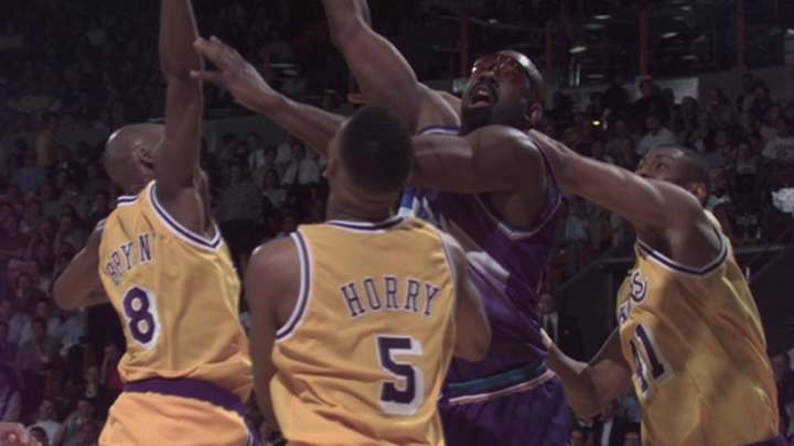 Lakers News: Ex-Kobe Bryant Teammate Mournful About Bittersweet Statue Unveiling