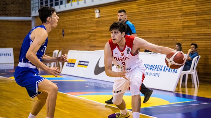 NBA Draft Scouting Report: UCLA's Berke Buyuktuncel