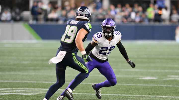 Vikings CB Moves: Joejuan Williams Out, NaJee Thompson In