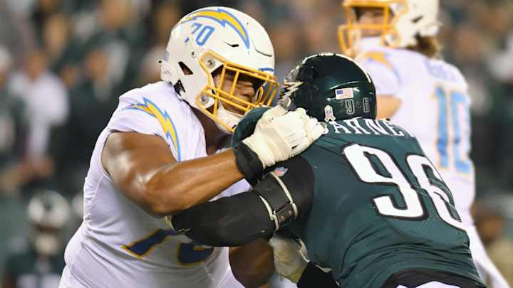 Charger Rumors: LA Should Bolster Their Defensive Line by Acquiring Super Bowl Champion Pass Rusher