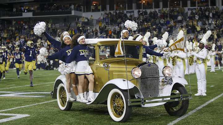 Behind Enemy Lines: Five Questions for All Yellow Jackets' Jackson Caudell