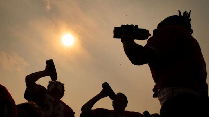 Can Cal Handle 100-Degree Heat in Saturday Opener at North Texas?