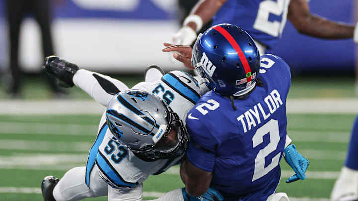 Panthers Release LB Deion Jones