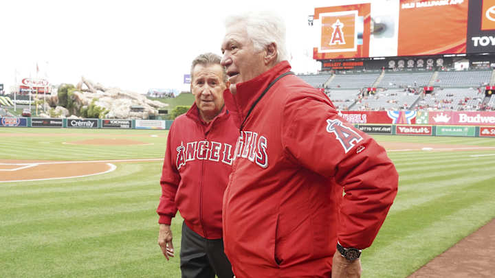 Angels Notes: Mickey Moniak Injured, Halos Fire Sale, Injury May Help Chances at Keeping Shohei Ohtani