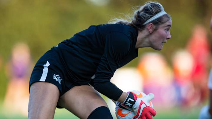 Women's Soccer Poll Watching Week 2 - Frogs Drop From Rankings