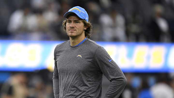 Chargers News: AFC Executive Picks Justin Herbert Above Other Emerging Quarterback Chargers News: AFC Executive Picks Justin Herbert Above Other Emerging Quarterback