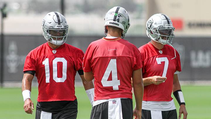 Raiders QB Depth Lays Foundation for 2023 Optimism Raiders QB Depth Lays Foundation for 2023 Optimism