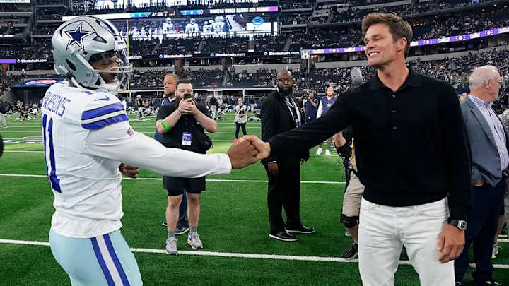 Viral Video: Patriots Legend Tom Brady Tells Cowboys Micah Parsons 'I Don't Owe You S***!'