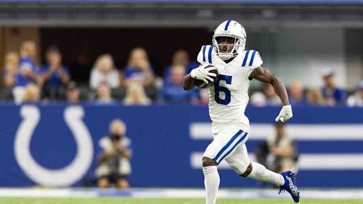 Colts Surprisingly Release Veteran Receiver Amid Trio of Moves