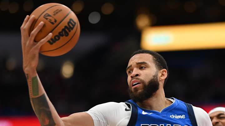Kings Sign Three-Time NBA Champion JaVale McGee, per Report