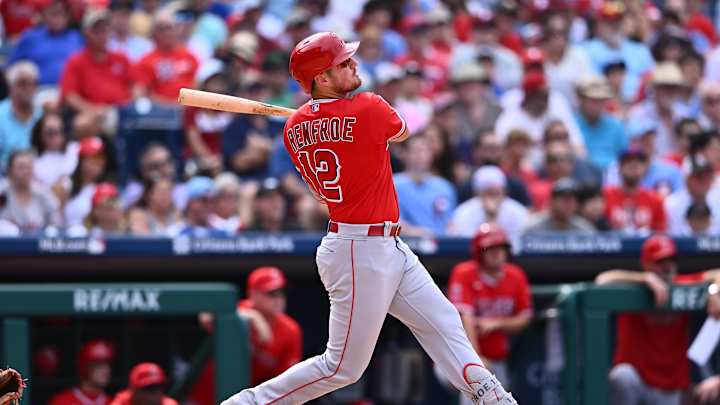 Cincinnati Reds Claim Pair of Outfielders as Stretch Run Nears