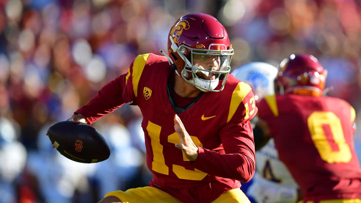 USC Holds Firm at Sixth in Latest AP Top 25 USC Holds Firm at Sixth in Latest AP Top 25