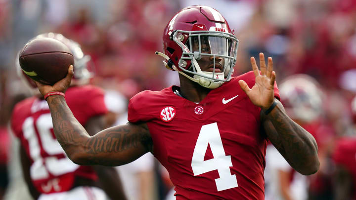 Film Room: Breaking Down Jalen Milroe’s Start Against Middle Tennessee