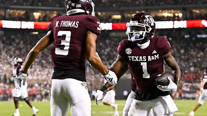 Noah Thomas' Trio Of Touchdowns Headlines Aggies Win Over New Mexico