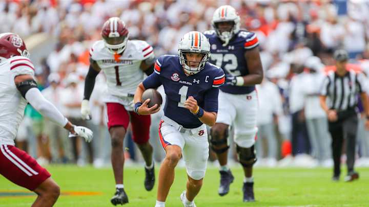 WATCH: Payton Thorne rushes for TD vs Samford