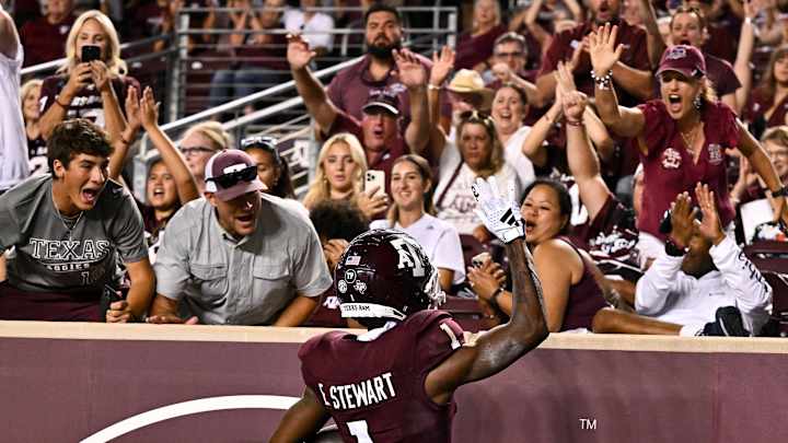 Aggies Bobby Petrino Passes With Flying Colors In Debut vs. New Mexico