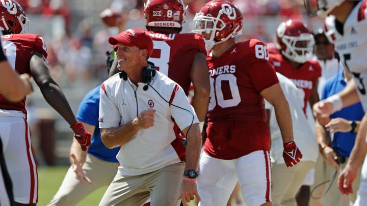 Plot Thickens on Oklahoma's Bowl Scenario as OU Climbs One Spot in CFP Rankings Plot Thickens on Oklahoma's Bowl Scenario as OU Climbs One Spot in CFP Rankings