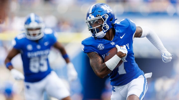 WATCH: Barion Brown shows off the speed to score against Clemson in the TaxSlayer Gator Bowl