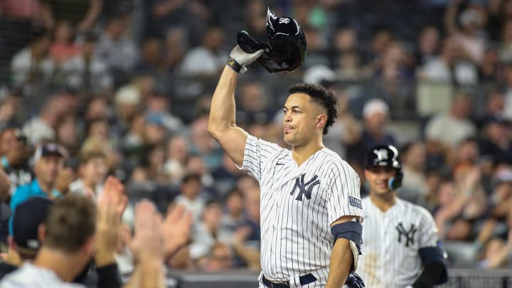 Yankees’ Giancarlo Stanton Smashes 400th Career Home Run Yankees’ Giancarlo Stanton Smashes 400th Career Home Run