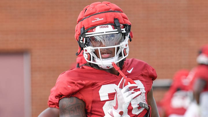 Razorbacks Losing Linebackers Raises Some Questions