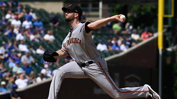 Alex Wood, SF Giants cannot avoid a sweep in blowout 8-2 loss to Cubs Alex Wood, SF Giants cannot avoid a sweep in blowout 8-2 loss to Cubs
