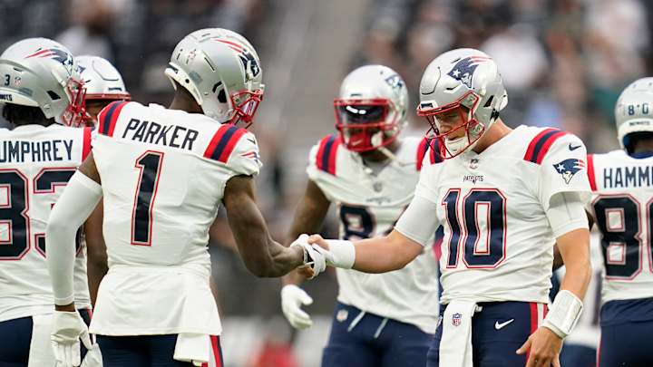 Patriots vs. Eagles Injury Report: DeVante Parker Out?