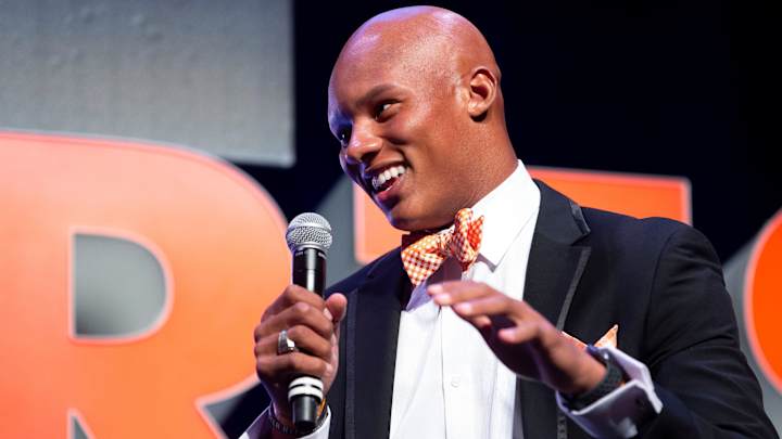 VFL Josh Dobbs Named Arizona's Week One Starter