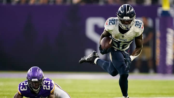 Titans Rookie RB Tyjae Spears Impressed Teammates Most When He Didn't Have the Ball