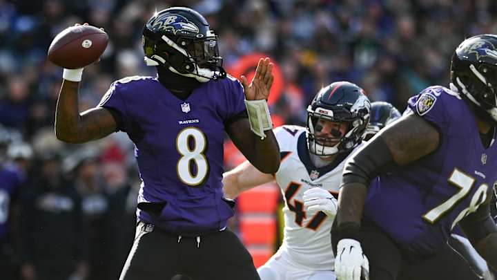 Lamar Jackson On Return To Ravens: 'I'm Back!'