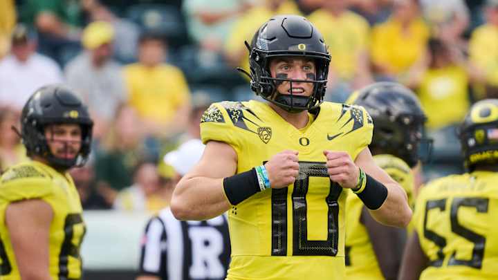 Bo Nix Leads Explosive Oregon Offense Into First Test Against Texas Tech