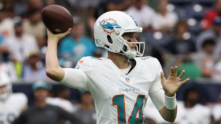 Thursday Dolphins Notebook: DB Rotation Ahead? Pre-Snap Progress, White, and More
