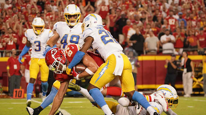 Chargers Division Path Could Ease with Rival TE's Injury