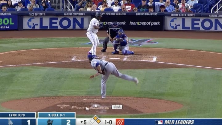 MLB Ump Ángel Hernández Left Announcers In Awe With So Many Awful Calls in Dodgers-Marlins MLB Ump Ángel Hernández Left Announcers In Awe With So Many Awful Calls in Dodgers-Marlins