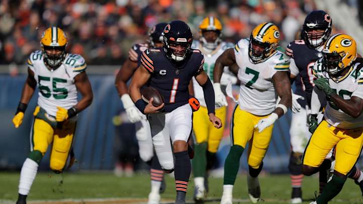 Can Fields Help Bears Pass Up Packers?